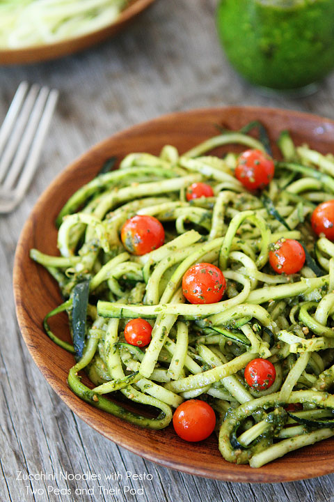 Zucchini-Noodles-with-Pesto-6